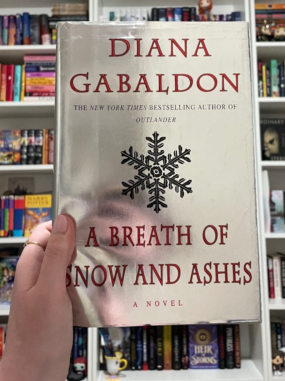 Outlander Book Series: A Breath of Snow and Ashes